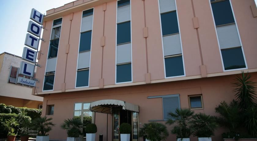 Hotel Industrial Roma Exterior foto
